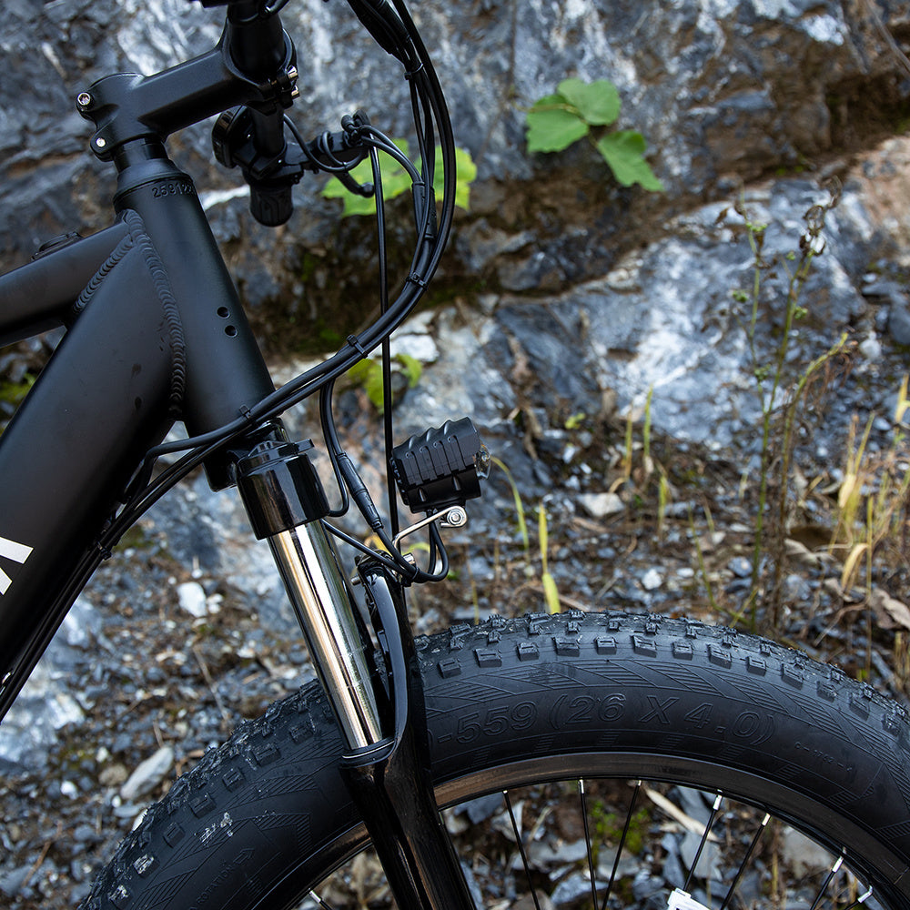 Sivrock - High-performance hybrid electric mountain bike, designed for unlimited adventure and optimum comfort on all types of terrain.